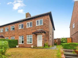 Weaver Crescent, Frodsham photo
