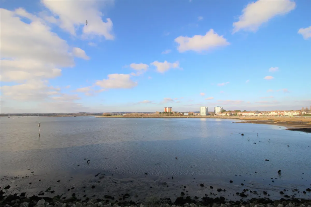 Aqua, Lifeboat Quay, Poole