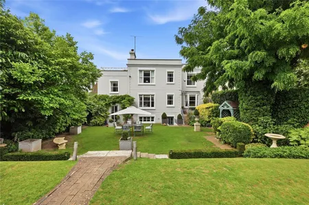 Queen Street, Castle Hedingham, CO9