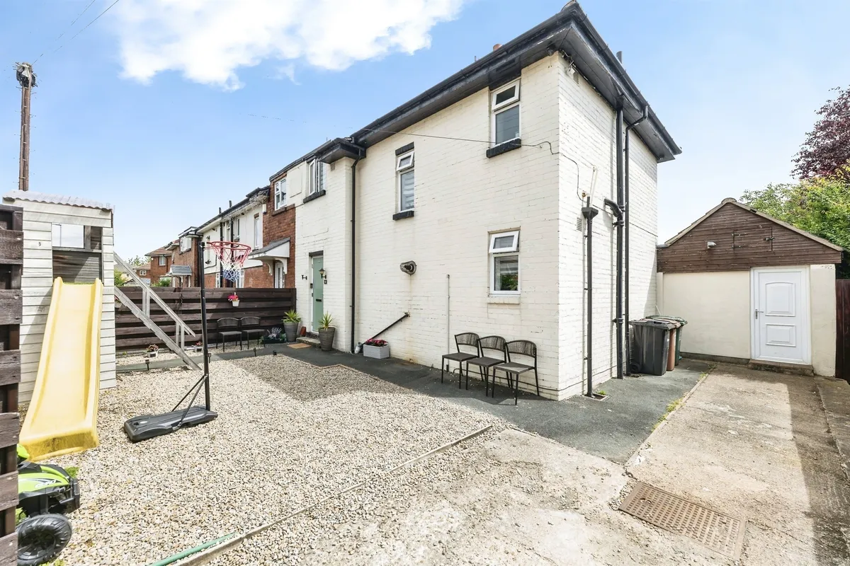 Throstle Street, Leeds