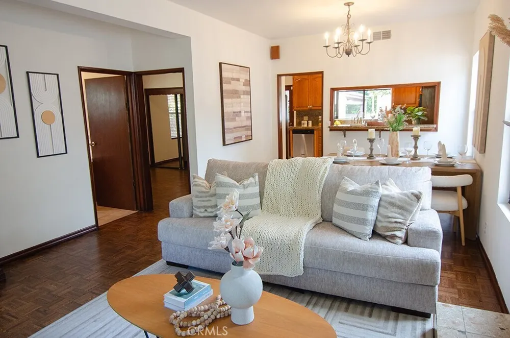 606 N El Molino Ave, Pasadena, CA 91101