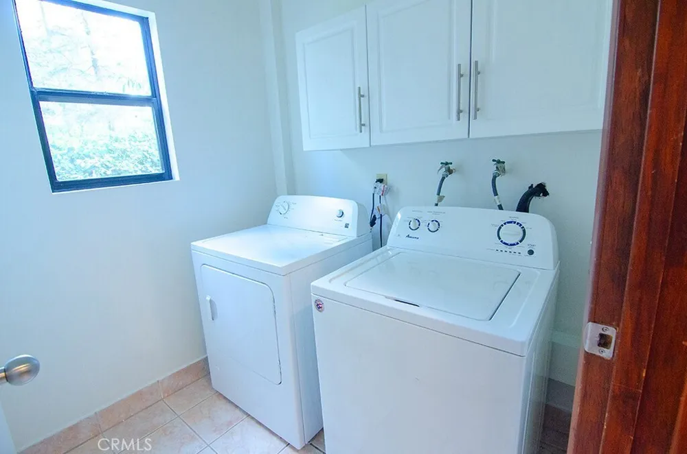 606 N El Molino Ave, Pasadena, CA 91101