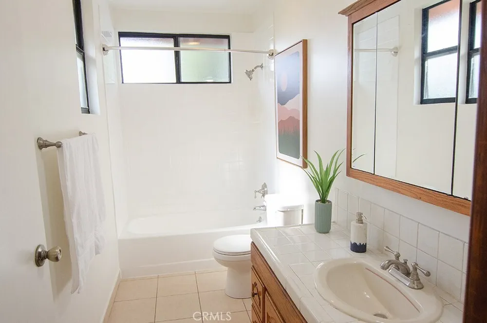 606 N El Molino Ave, Pasadena, CA 91101