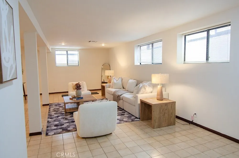 606 N El Molino Ave, Pasadena, CA 91101