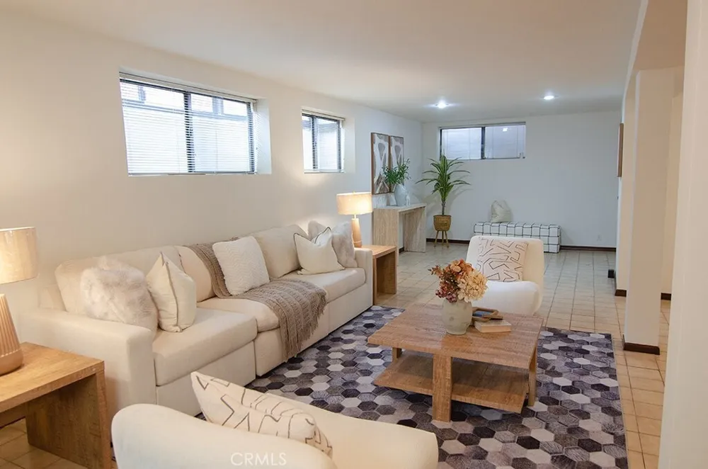 606 N El Molino Ave, Pasadena, CA 91101