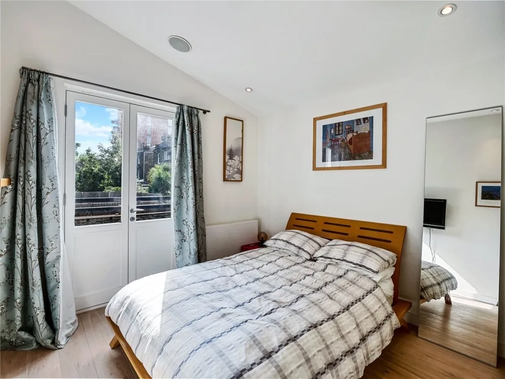 Iverson Road London NW6 photo 5