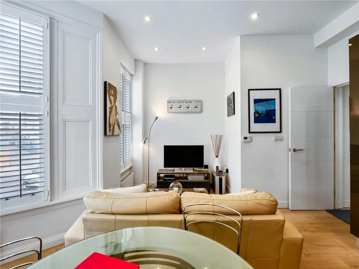 Iverson Road London NW6 photo 9