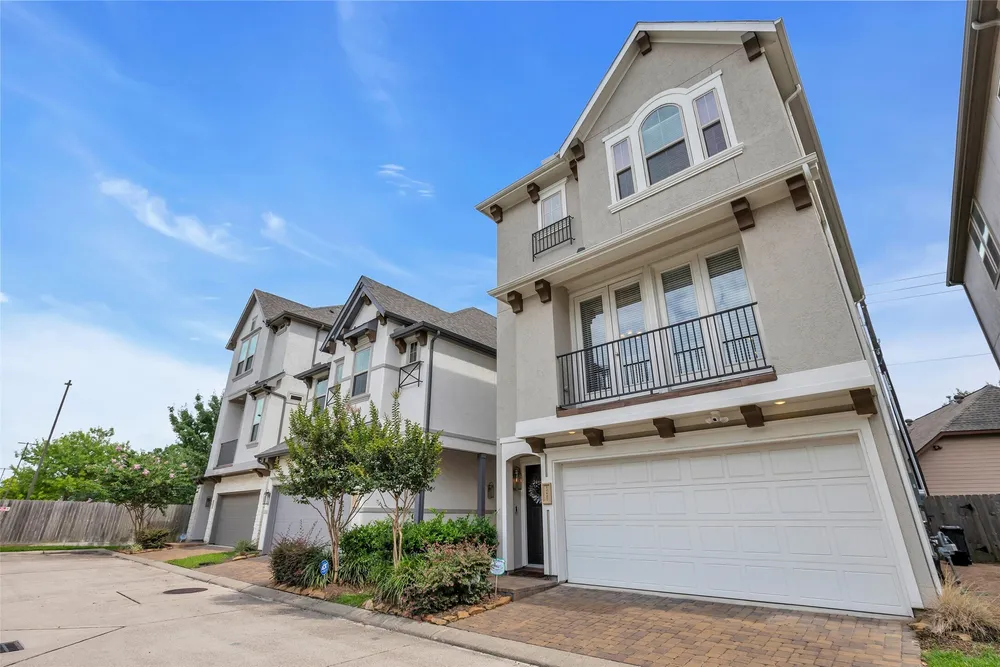 10607 CENTRE FOREST DRIVE, Houston, TX 77043