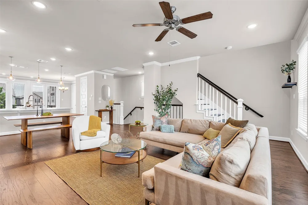 10607 CENTRE FOREST DRIVE, Houston, TX 77043