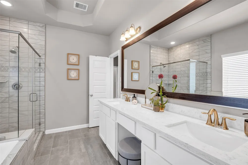 10607 CENTRE FOREST DRIVE, Houston, TX 77043