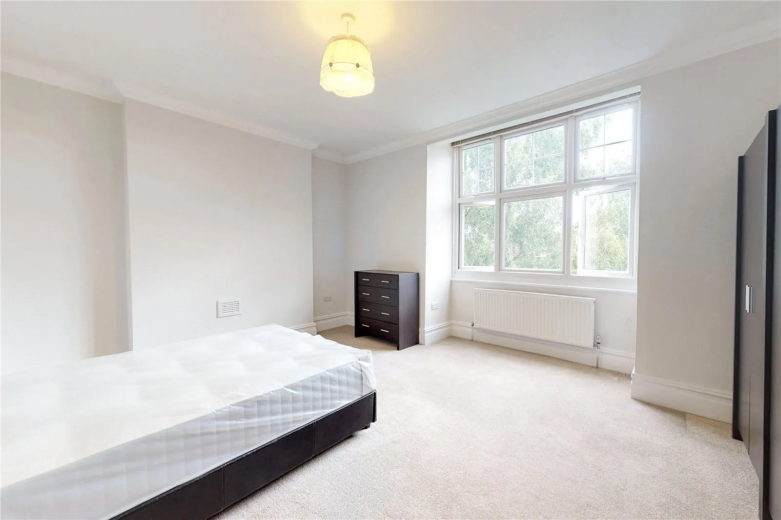 Callcott Road, Kilburn, London, NW6