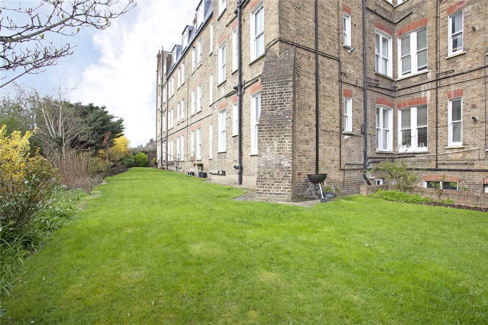 Callcott Road, Kilburn, London, NW6