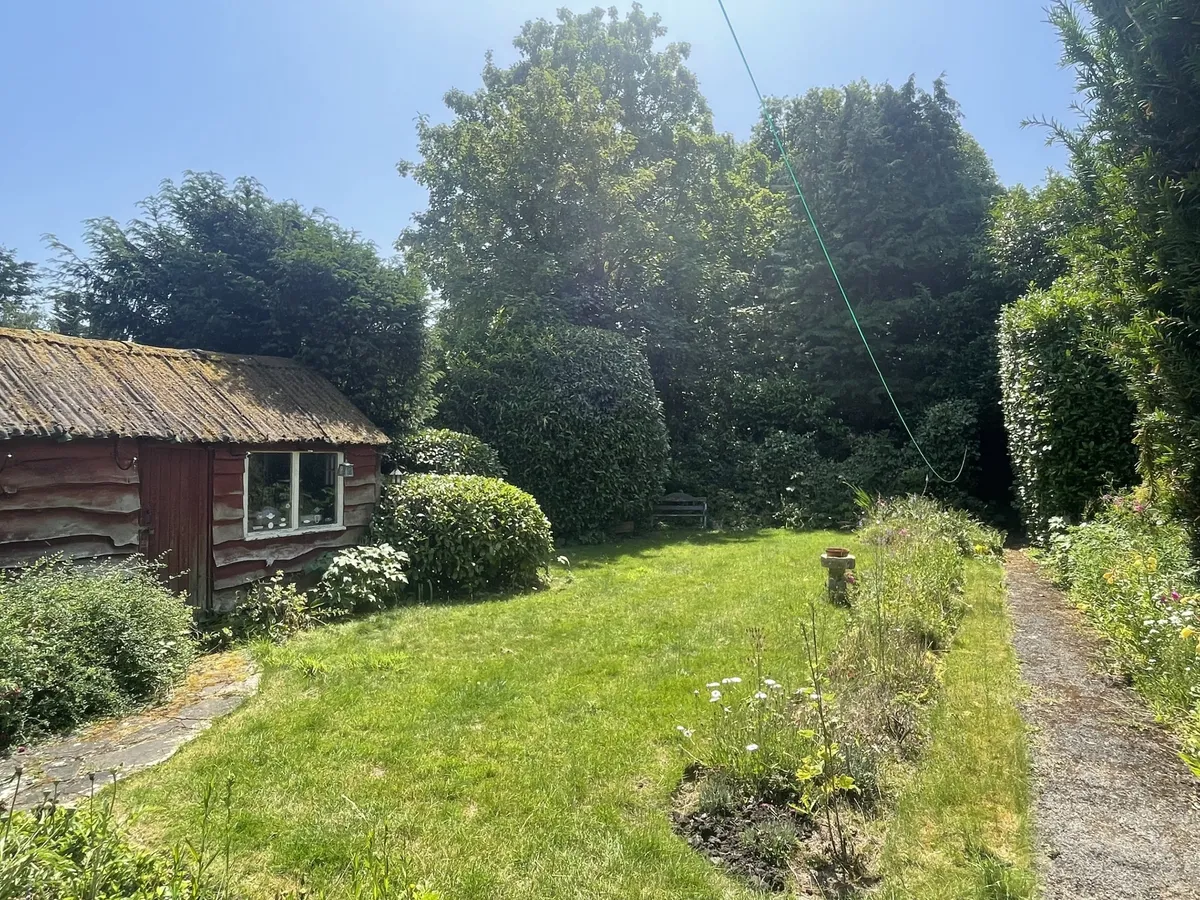 Ringley Avenue, Horley, Surrey, RH6