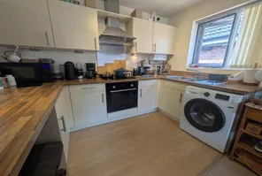 Main property image