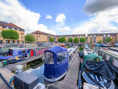 Stephenson Wharf, Hemel Hempsteadphoto