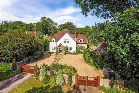 Shellbridge Road, Slindon Common, BN18