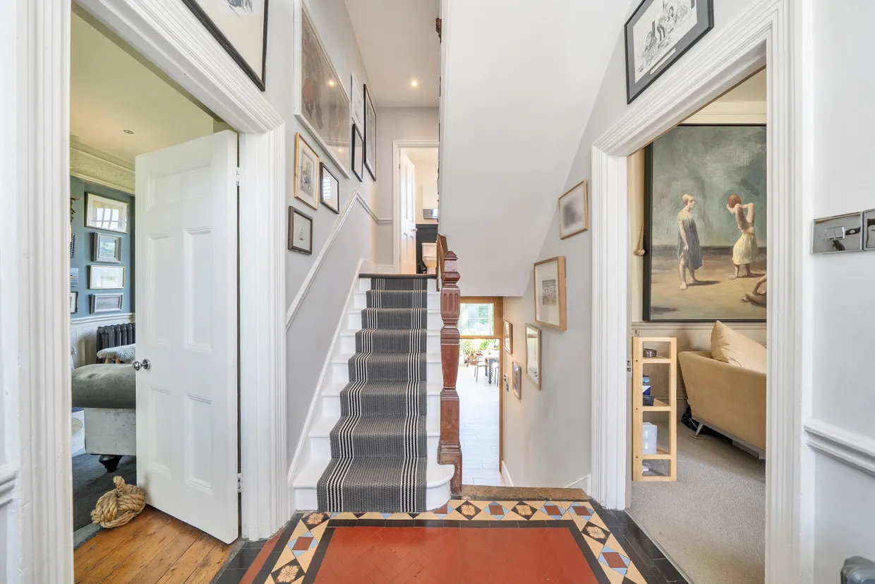 Woodland Rise, London, N10 photo 5