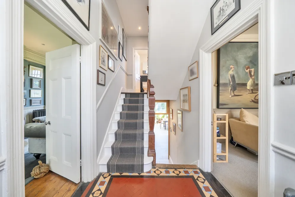 Woodland Rise, London, N10 photo 5