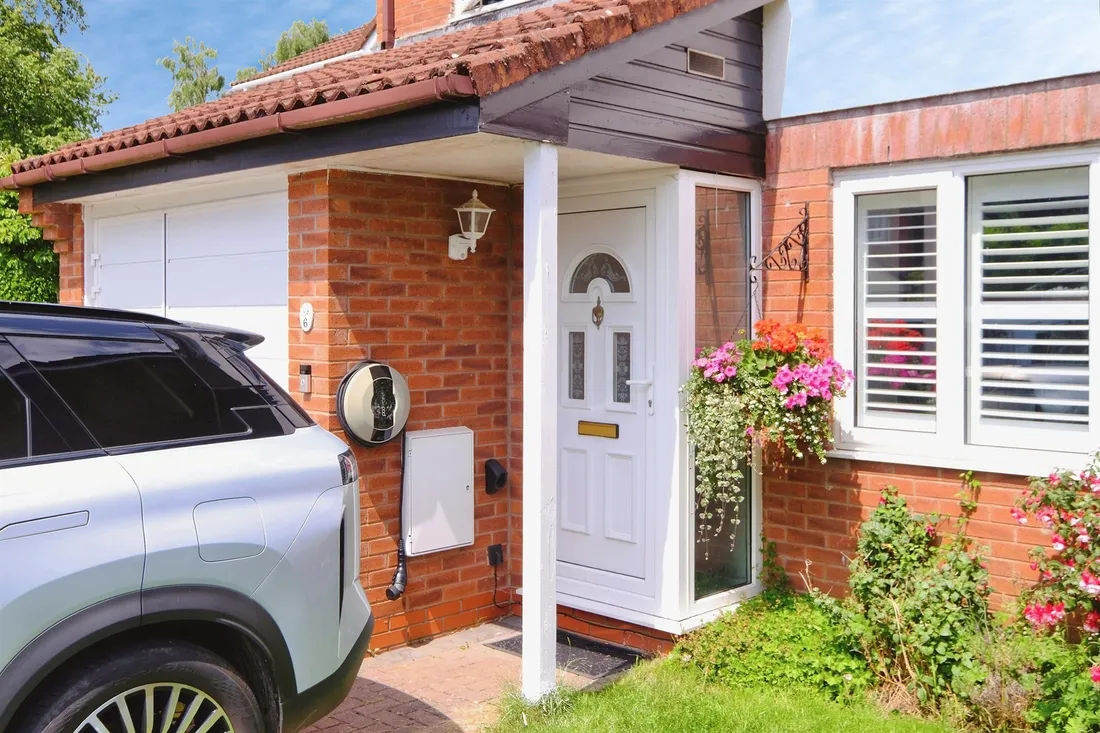 Property photo 28