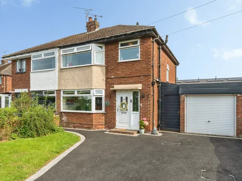 Evansleigh Drive, Sandycroft, Deesidephoto