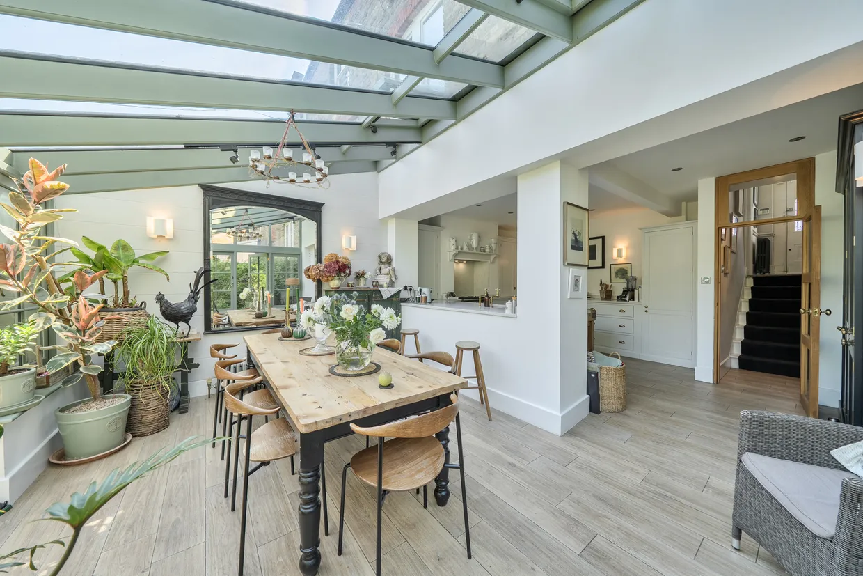 Woodland Rise, London, N10 photo 16