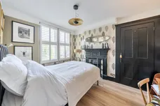 Woodland Rise, London, N10 photo 24
