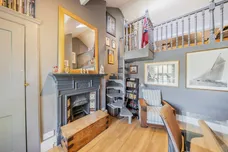 Woodland Rise, London, N10 photo 25