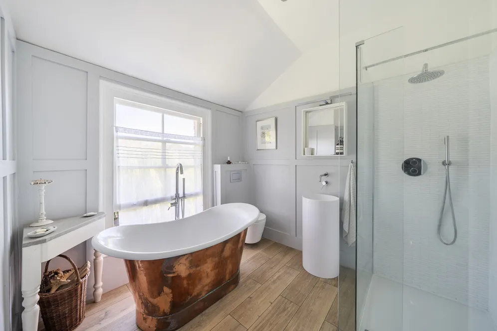 Woodland Rise, London, N10 photo 28