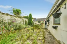 Keevil Avenue, Calne