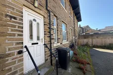 Clough Lane, Brighouse