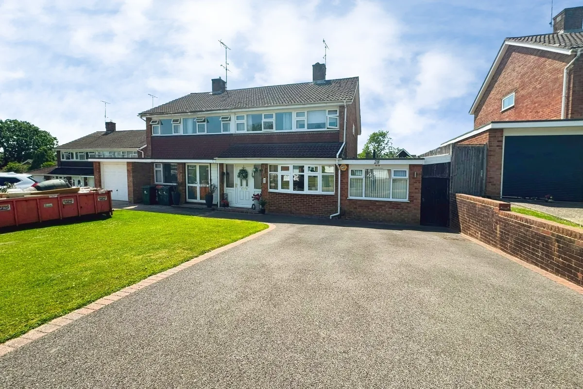Kingscote Hill, CRAWLEY