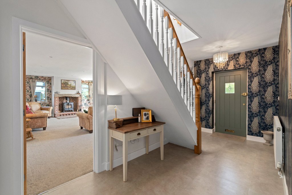 Southern Avenue, West Moors, Ferndown, Dorset, BH22 Image 21
