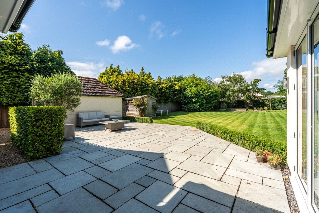 Southern Avenue, West Moors, Ferndown, Dorset, BH22 Image 35