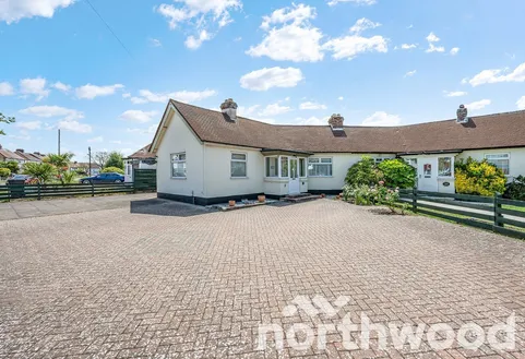 Pams Way, Ewell, KT19