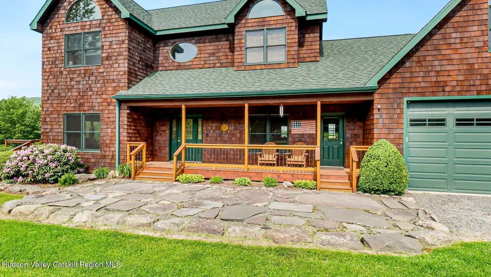 33 Elm Ridge Rd, Windham, NY 12439