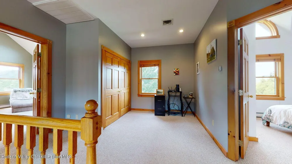 33 Elm Ridge Rd, Windham, NY 12439