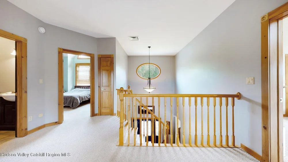 33 Elm Ridge Rd, Windham, NY 12439