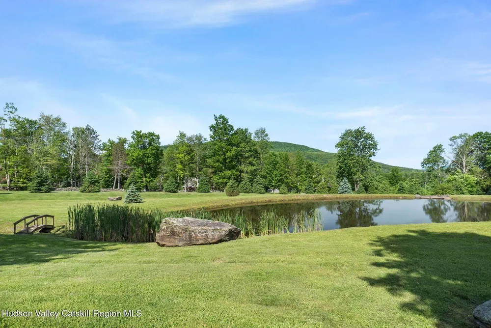33 Elm Ridge Rd, Windham, NY 12439