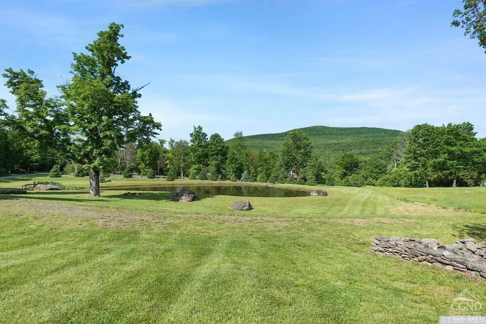 33 Elm Ridge Rd, Windham, NY 12439