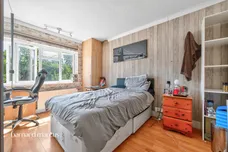 Rosehill Avenue, Sutton
