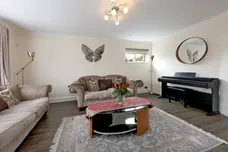 Joiners Lane, Gerrards Cross, SL9 photo 4