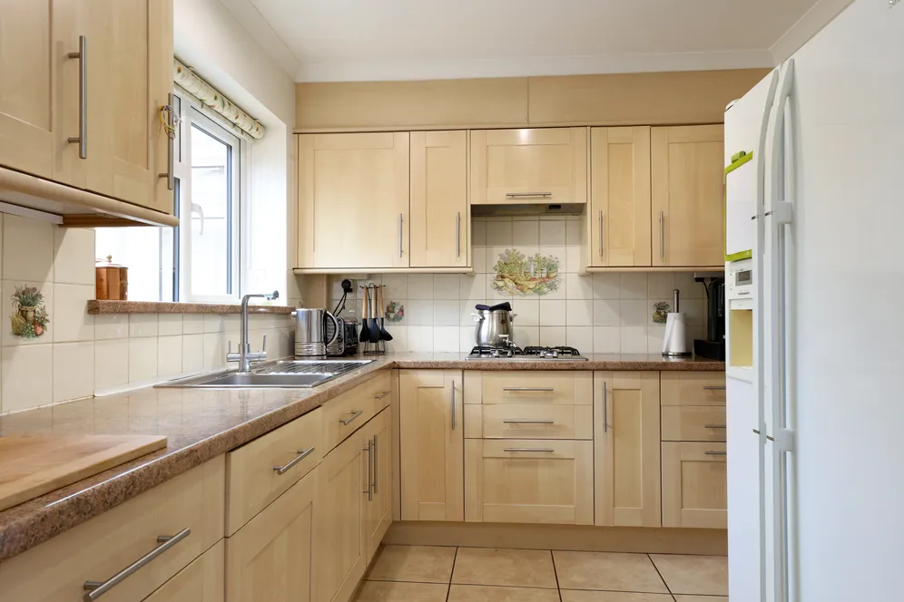 Joiners Lane, Gerrards Cross, SL9 photo 6