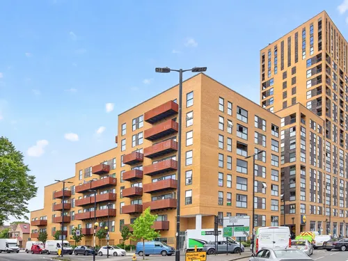 East Acton Lane, Londonphoto