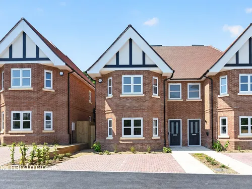 Brunswick Close, Ruden Way, Epsomphoto