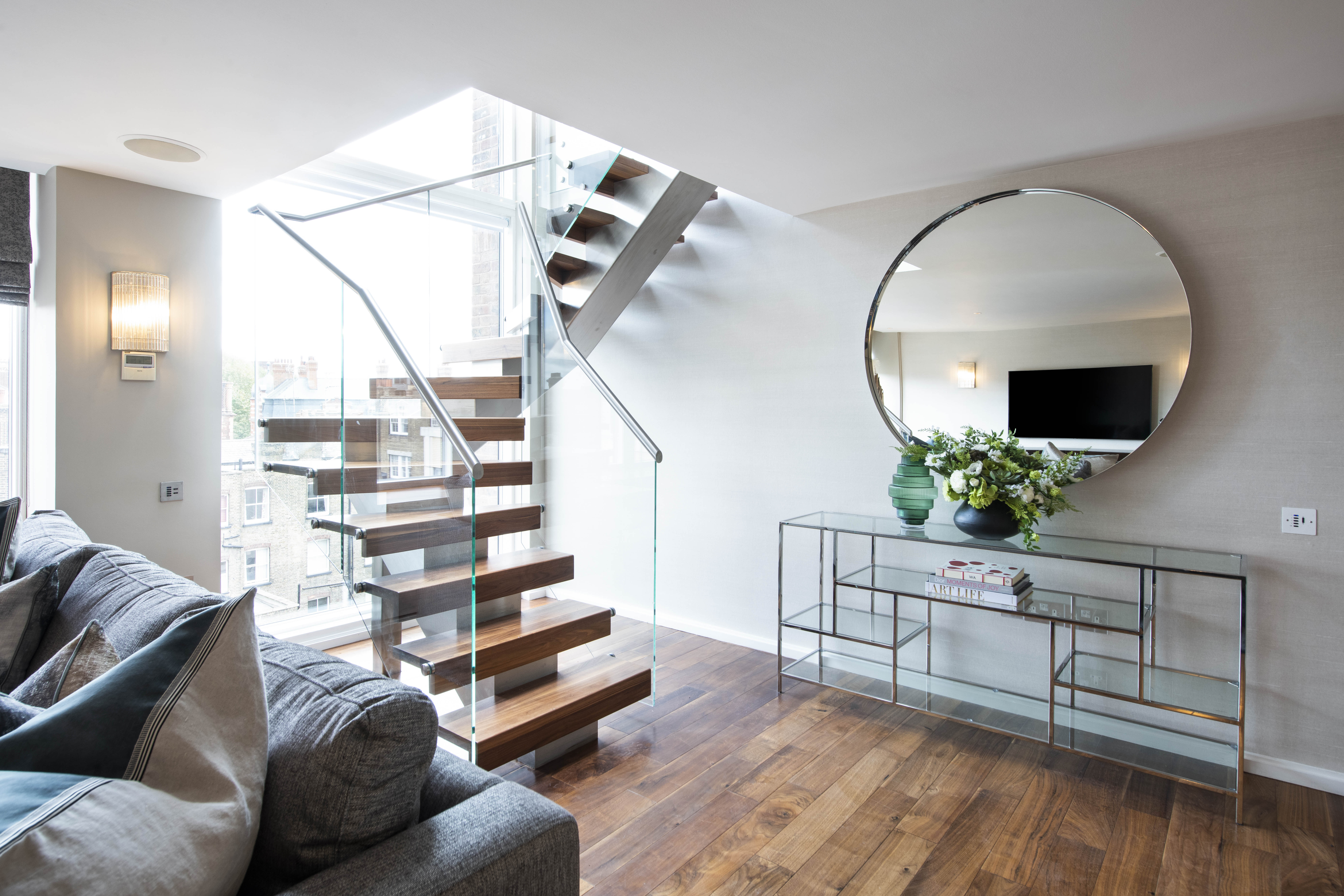 Exceptional Three-Bedroom Duplex Penthouse with Private Roof Garden Image 1