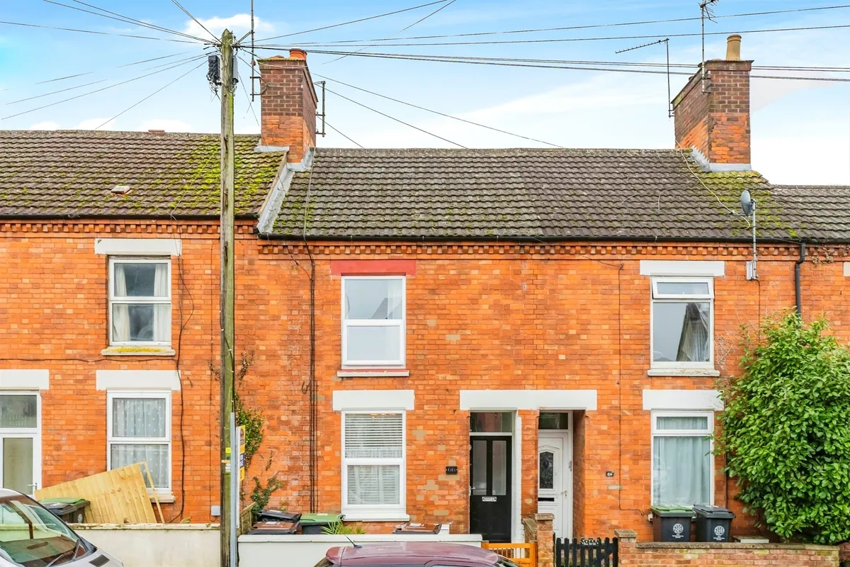 Newton Road, Rushden