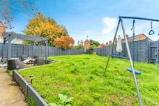 Newton Road, Rushden