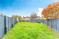 Newton Road, Rushden
