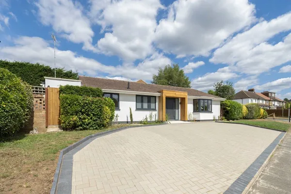 Four Wents, Cobham, KT11 photo 1