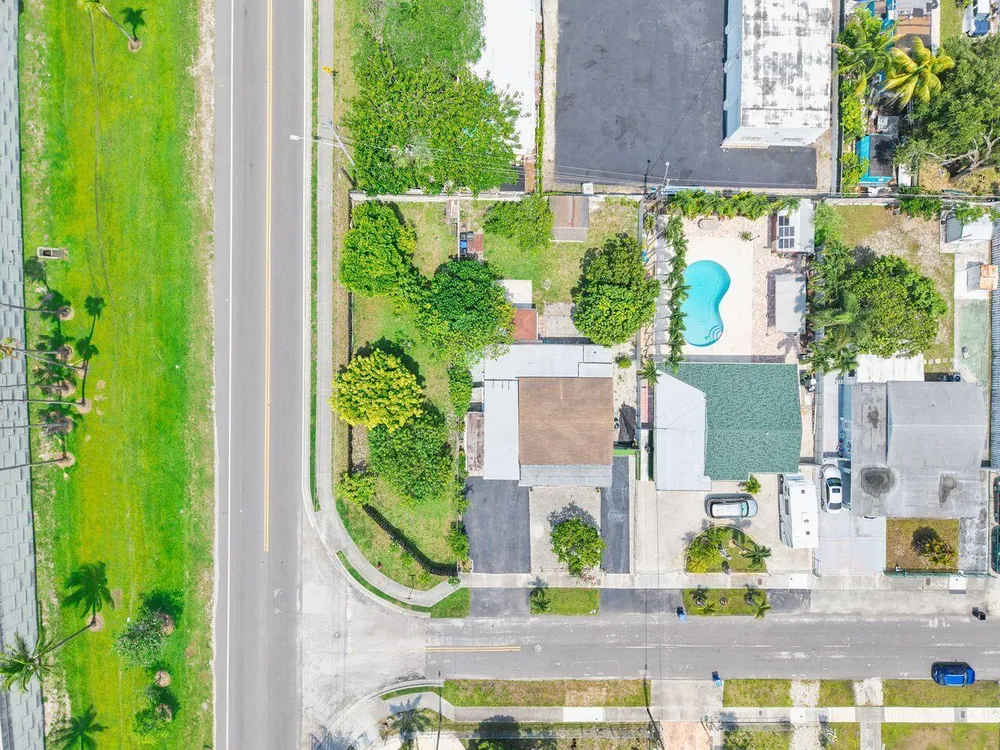 1302 SW 22nd Ave, Fort Lauderdale, FL 33312